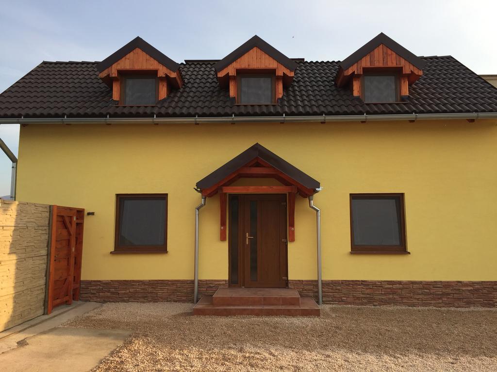 Ubytovanie Joli Jovice Exterior photo